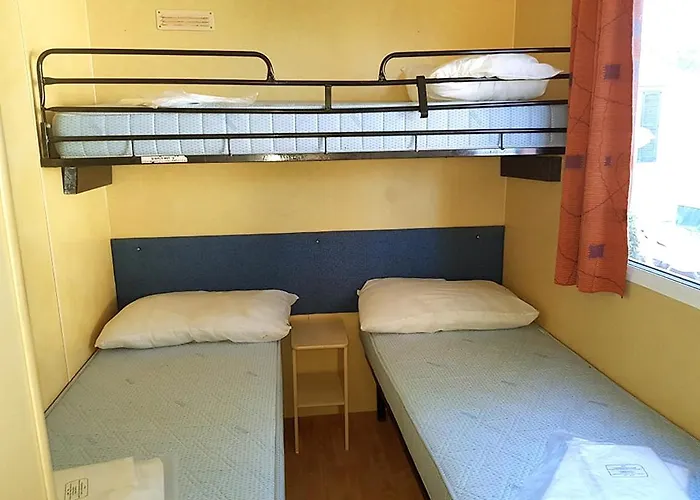Κάμπινγκ Italian Holidays Mobile House In Ameglia